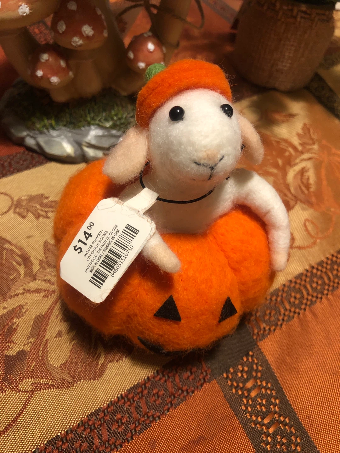 NEW Felt Mouse in Pumpkin Decoration