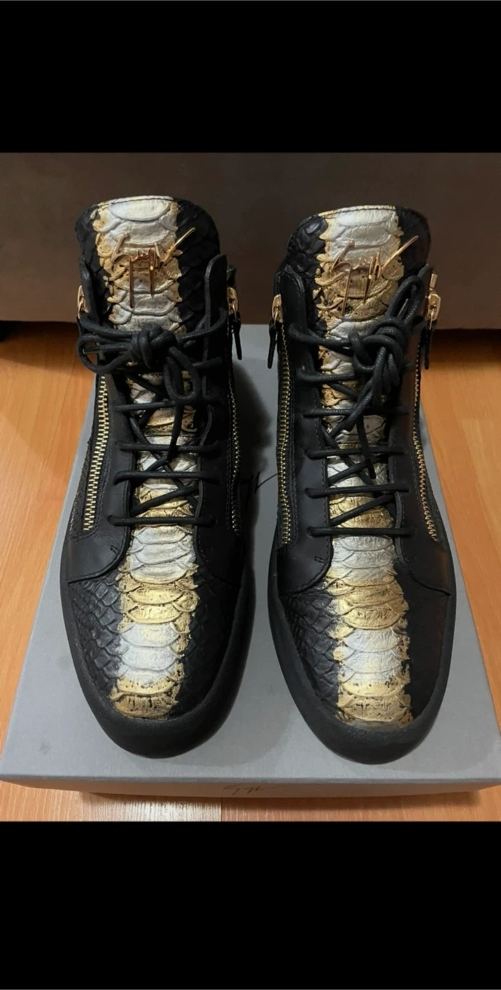 Giuseppe Zanotti High-Top Sneakers