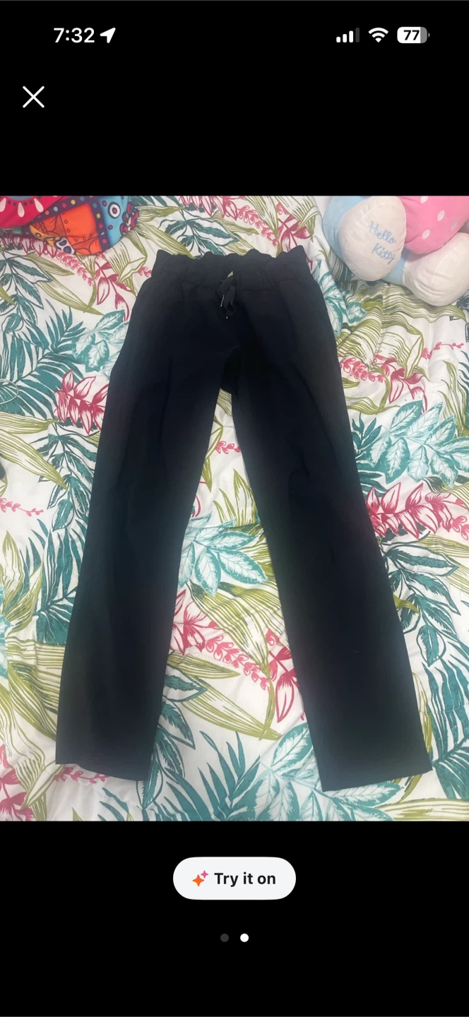 Lululemon Black Pants Size 4 - photo 2