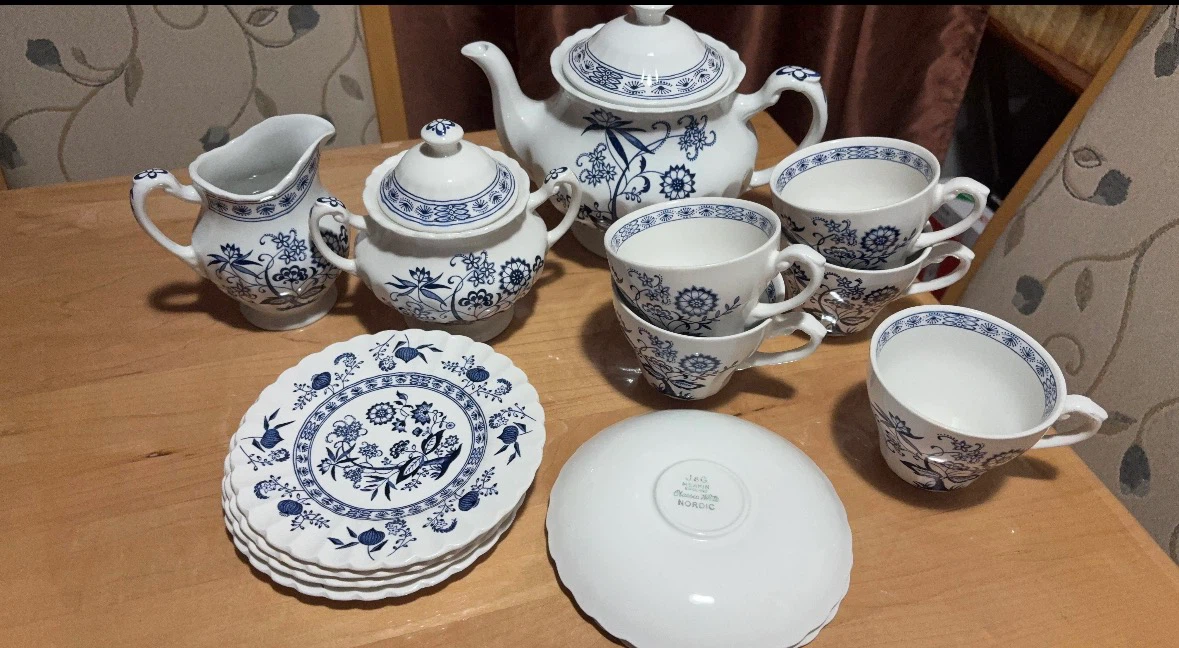 J&G Meakin Nordic Tea Set