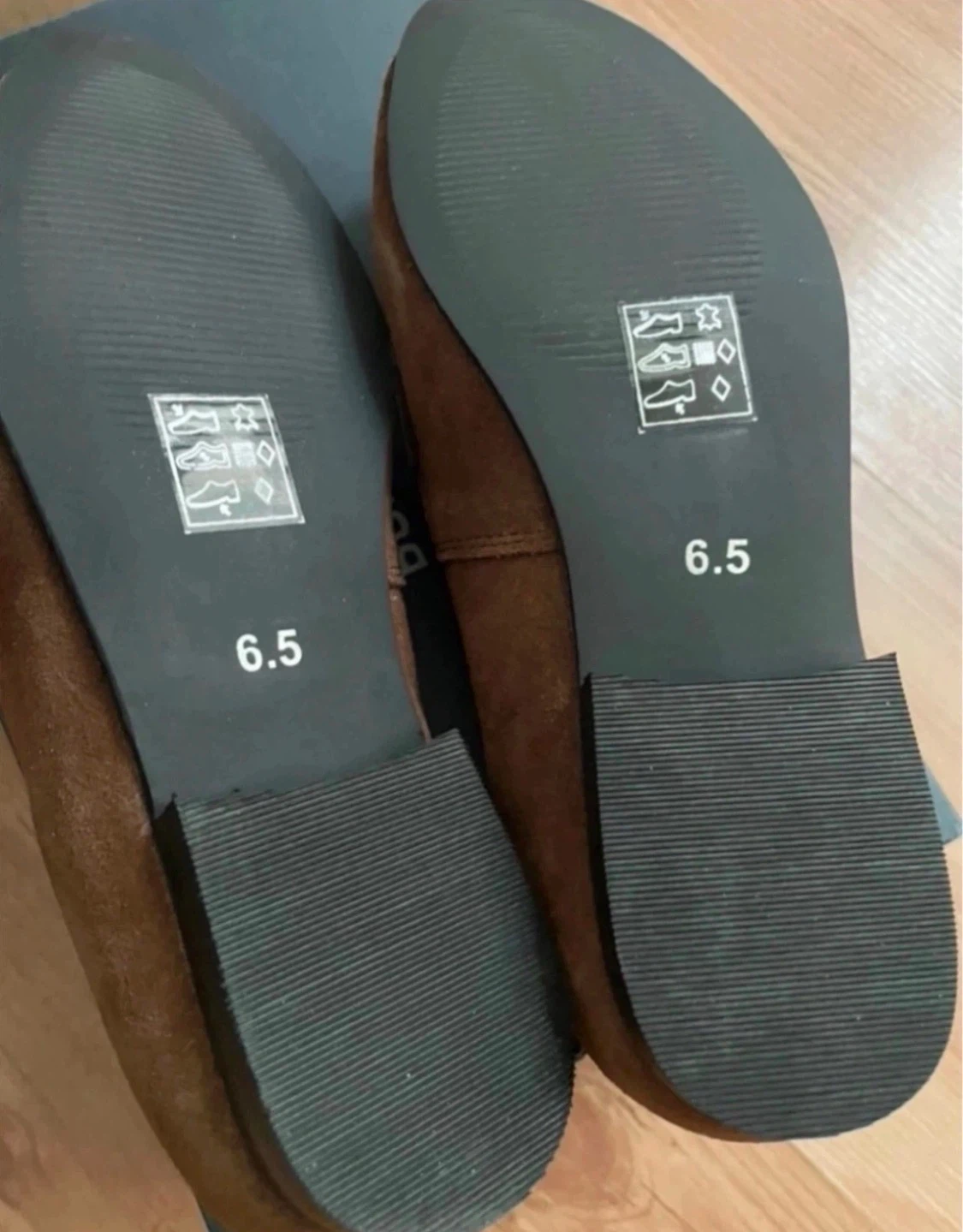 Brand new loafer women (size 6.5) - photo 2