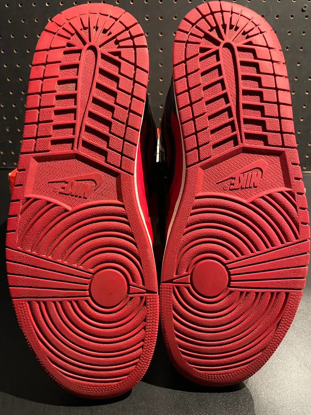 Nike Air Jordan 1 Mid Red and Black - photo 5