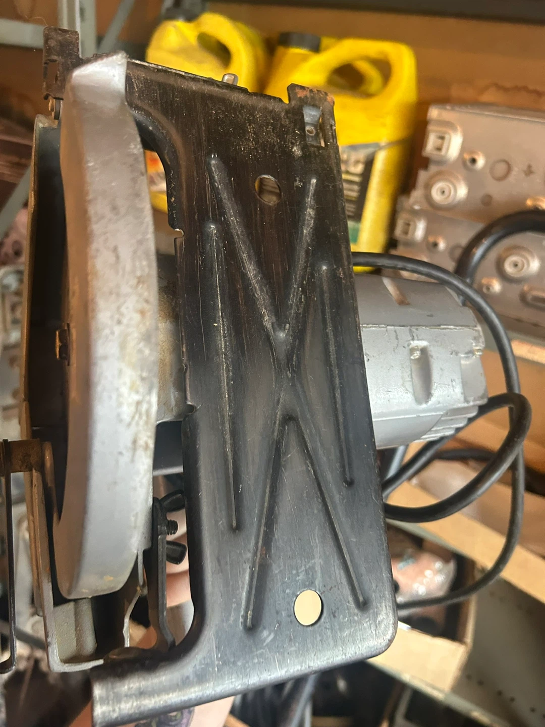 Black & Decker 7 1/4 inch Circular Saw - photo 4