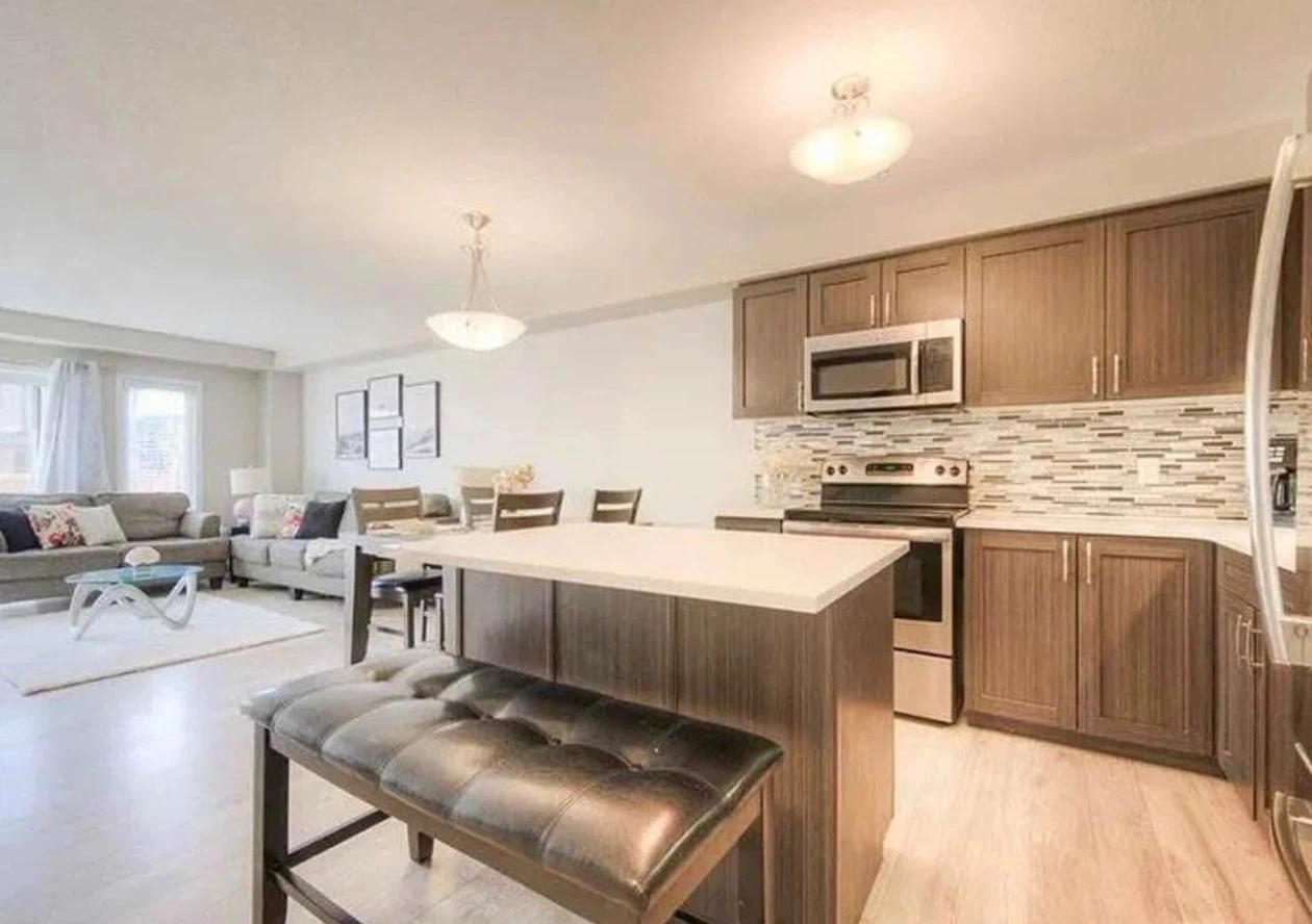Doon South Townhouse Rental - photo 3