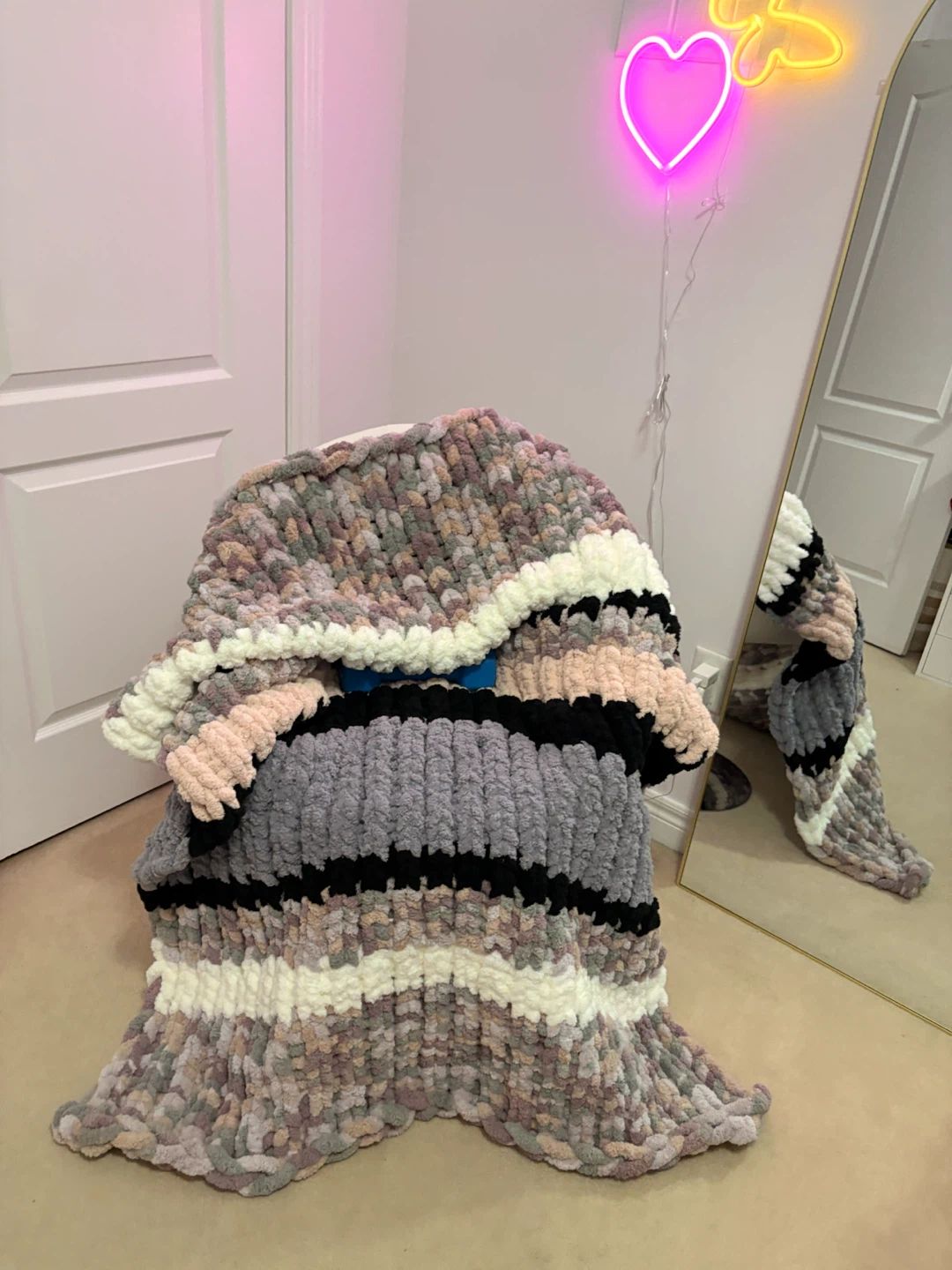 Handmade Chunky Knit Throw Blanket - photo 2