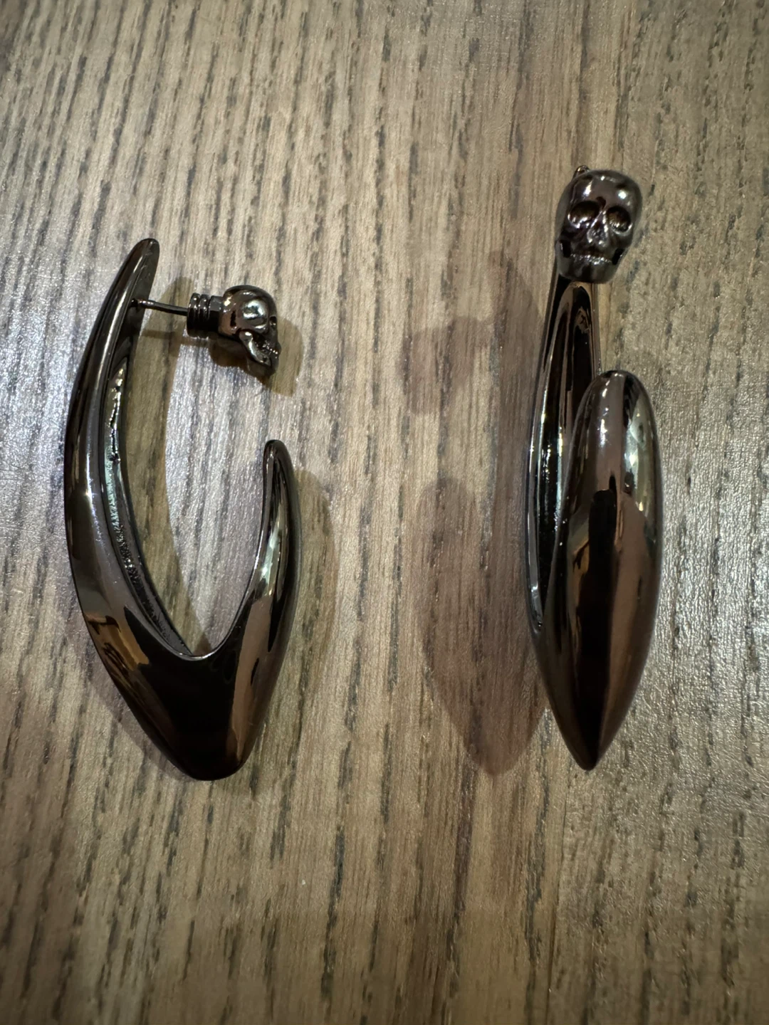 Gunmetal Skull Hoop Earrings - photo 3