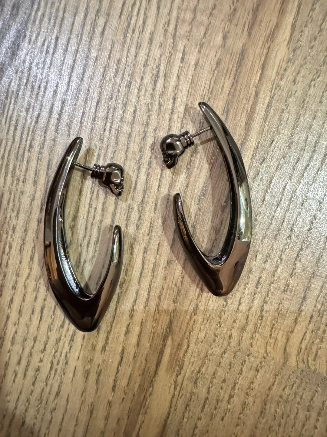 Gunmetal Skull Hoop Earrings - photo 5