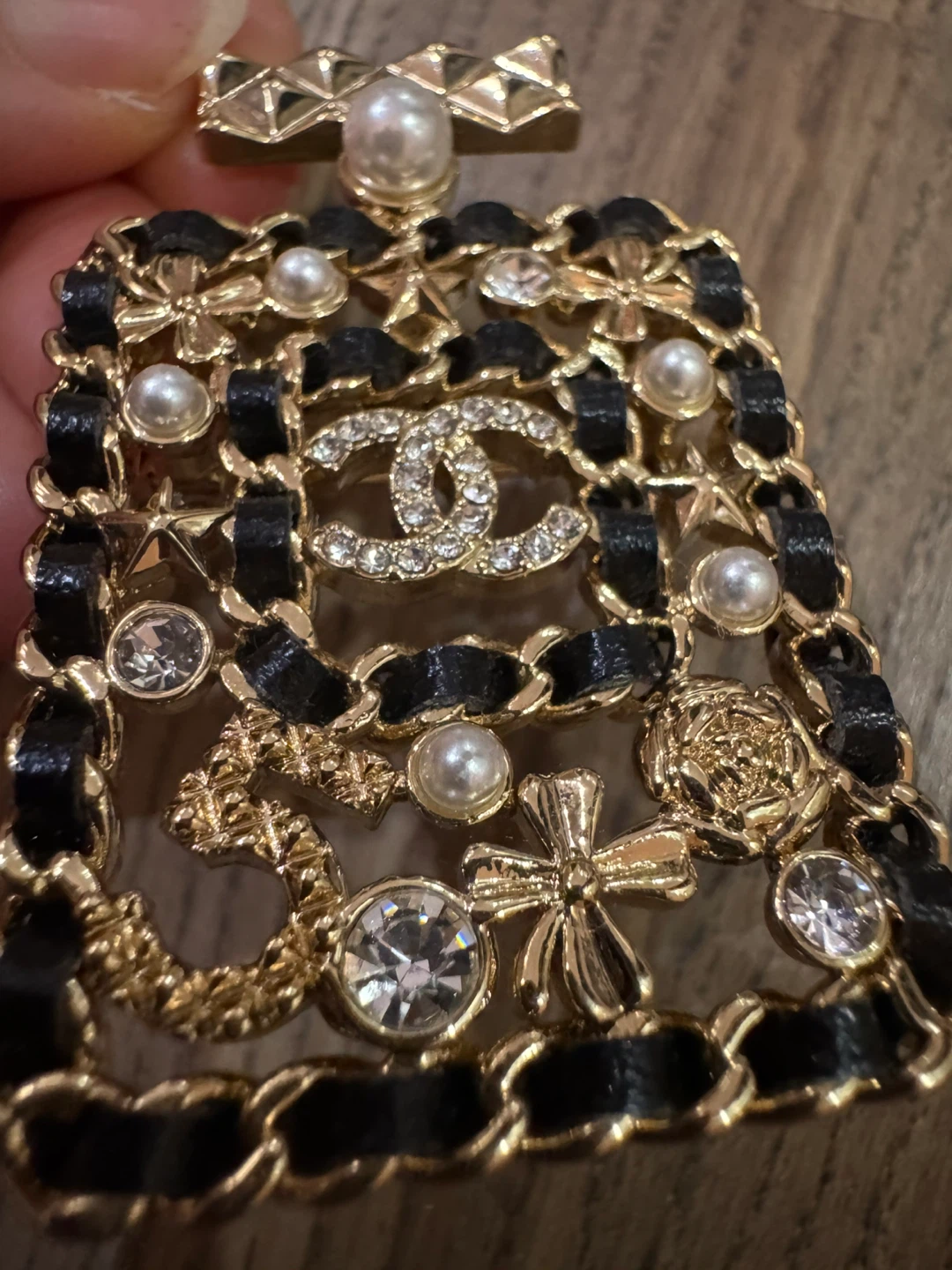 Chanel No. 5 Perfume Bottle Brooch - photo 2