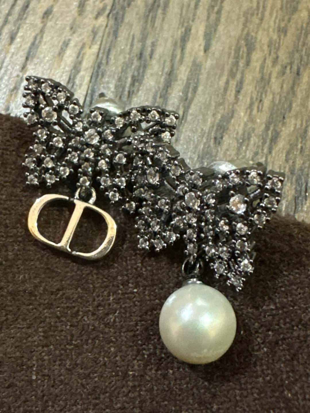 Dior Butterfly Pearl Earrings - photo 2