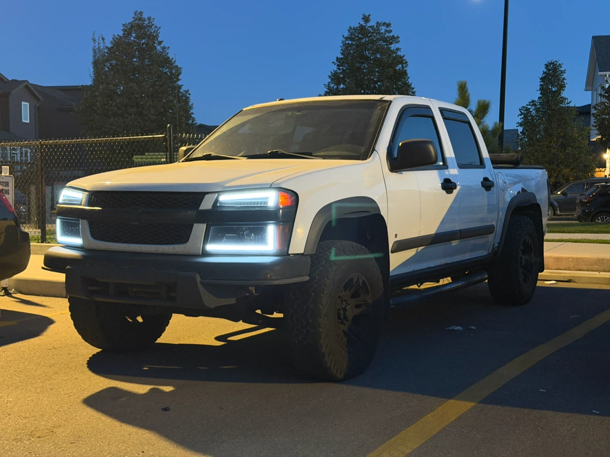 2006 Chevrolet Colorado LT Crew Cab 4x4 - photo 2