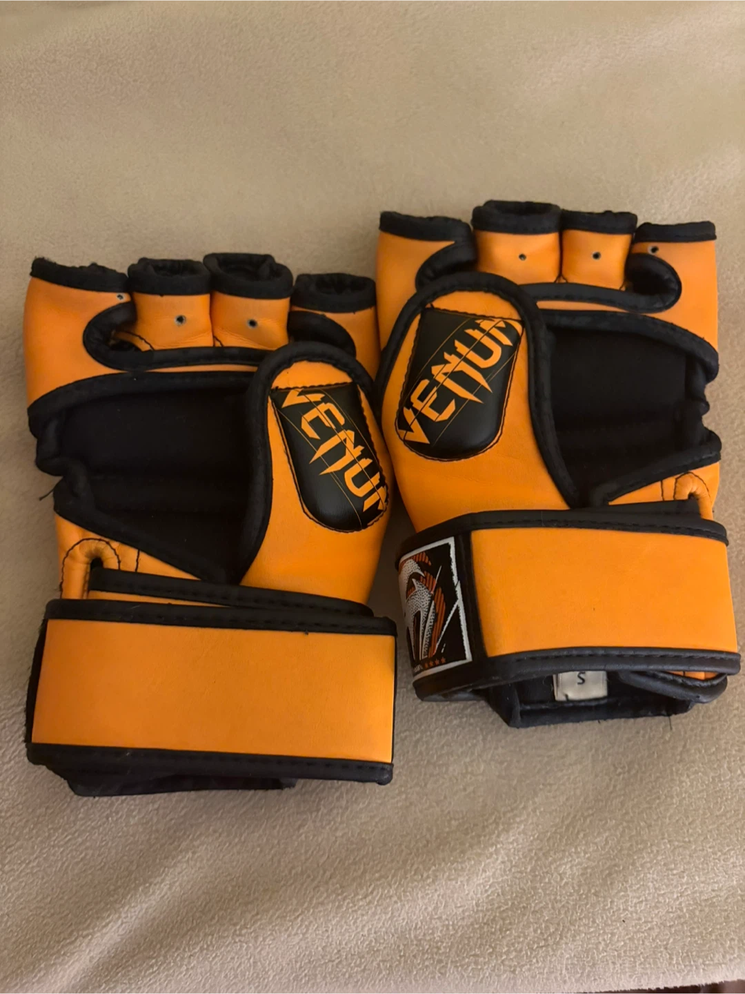 Venum MMA Undisputed 2.0 Gloves - photo 2