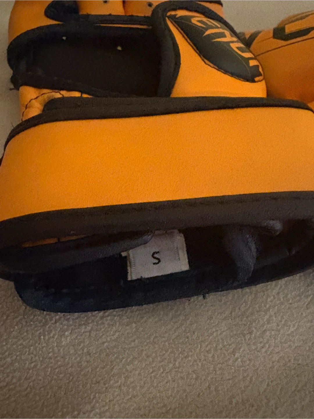 Venum MMA Undisputed 2.0 Gloves - photo 3