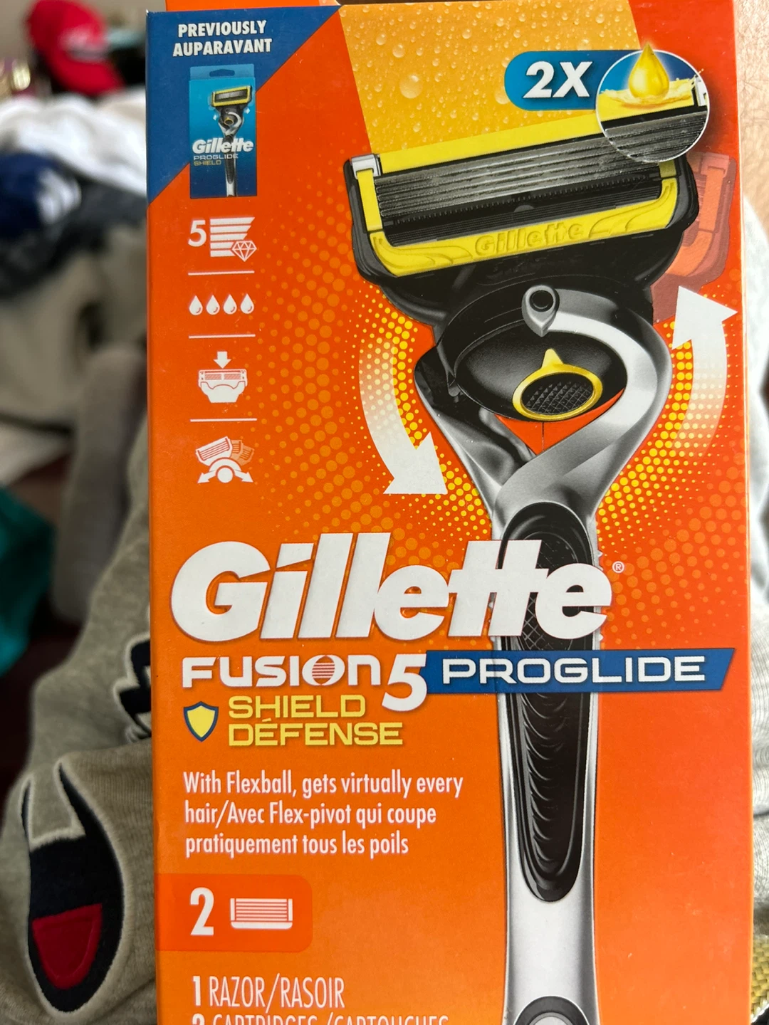 Gillette Fusion5 ProGlide Shield Razor