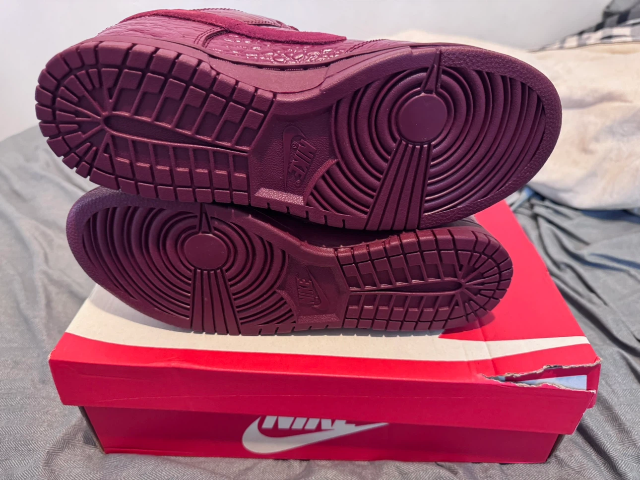 Nike Dunk Low SS Team Red