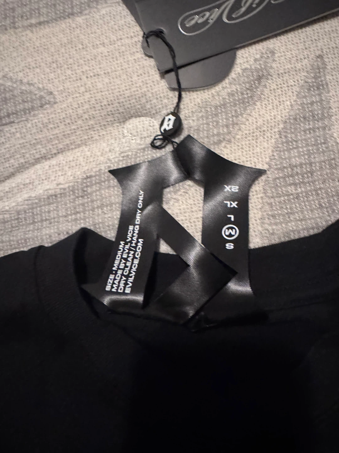 Evil Vice Black Graphic T-Shirt - photo 3
