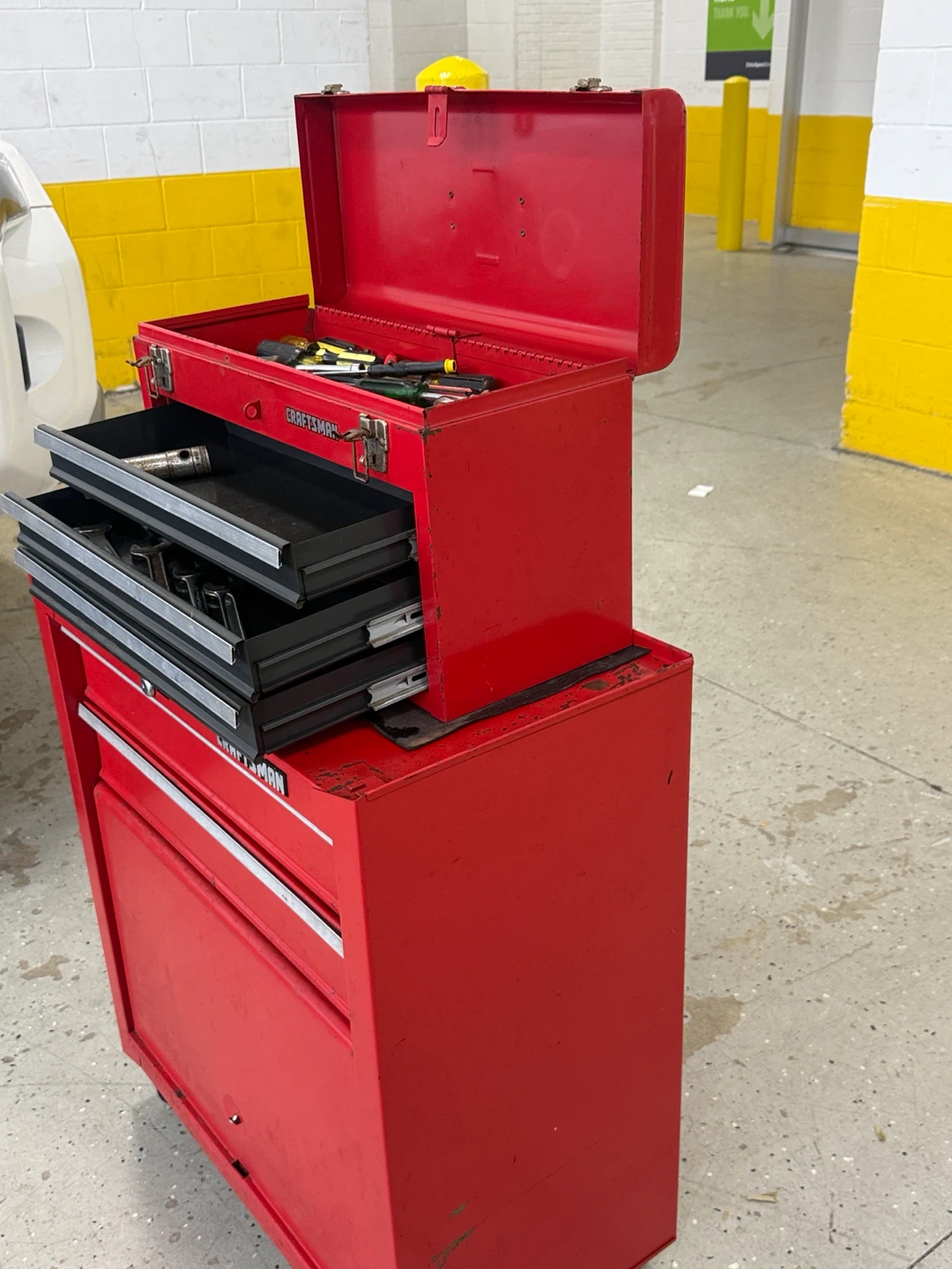 Craftsman Rolling Tool Chest and Top Box
