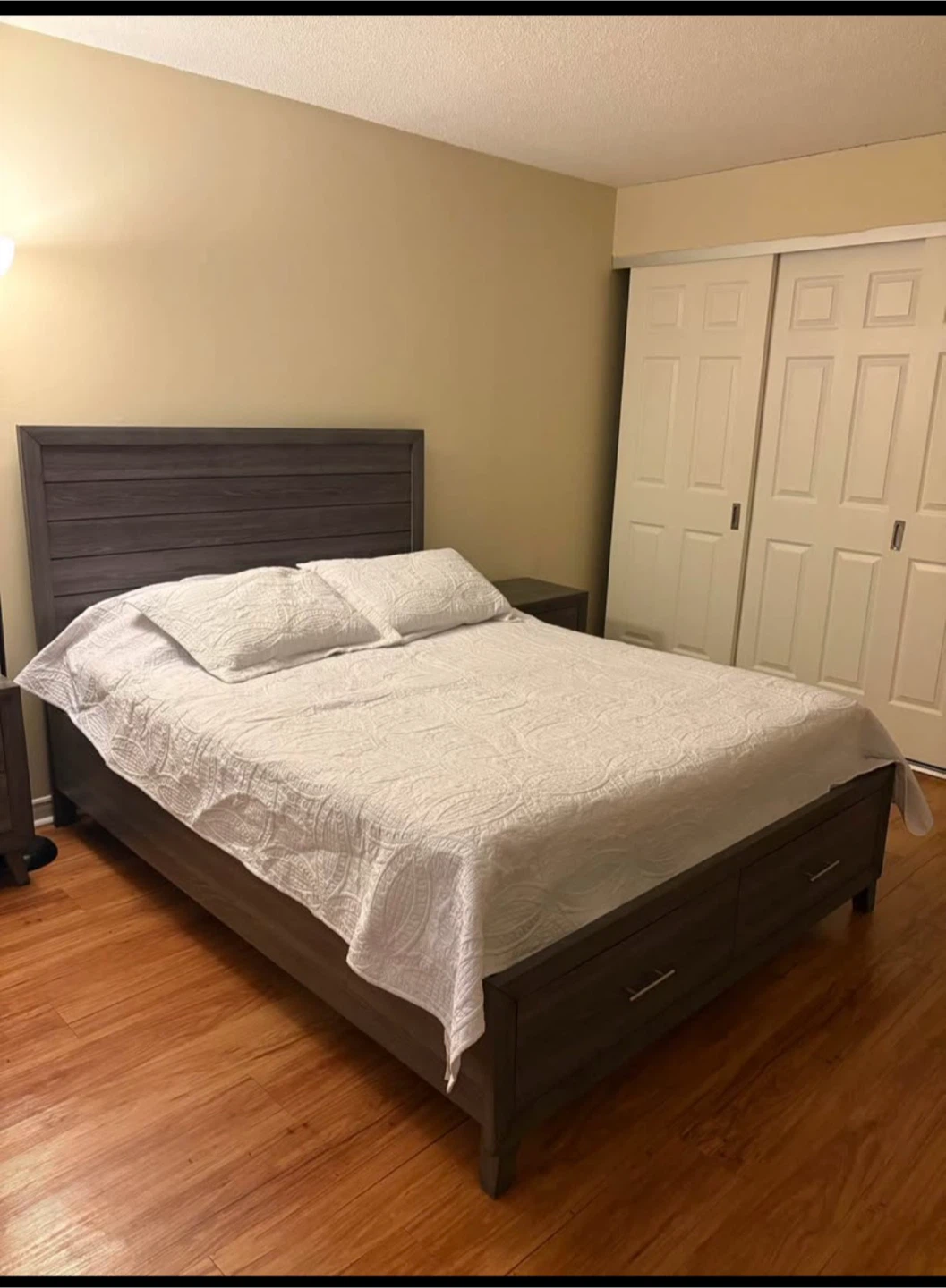 Queen bedroom with Storage Bed and Two Nightstands - photo 2