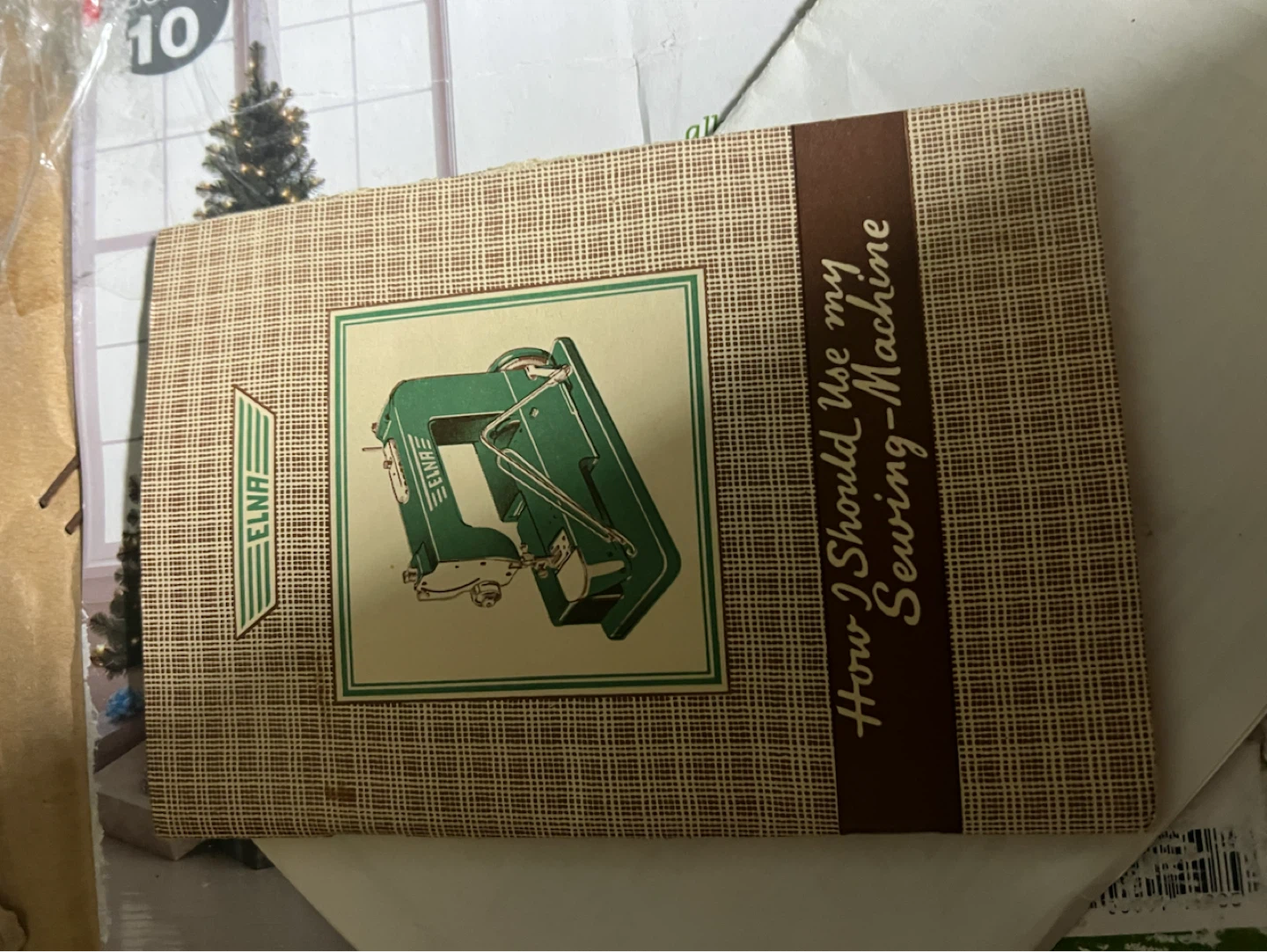 Vintage Elna #1 U Sewing Machine - photo 4