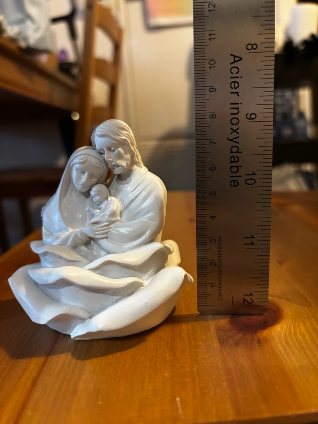 Holy Family Figurine - photo 4