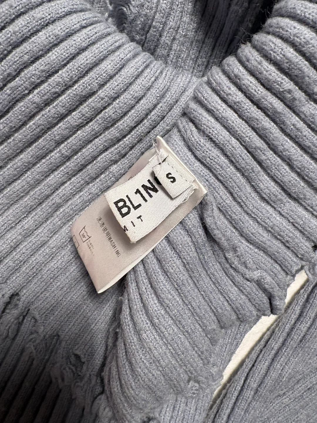 Two Long Sleeve Knit Tops - photo 3