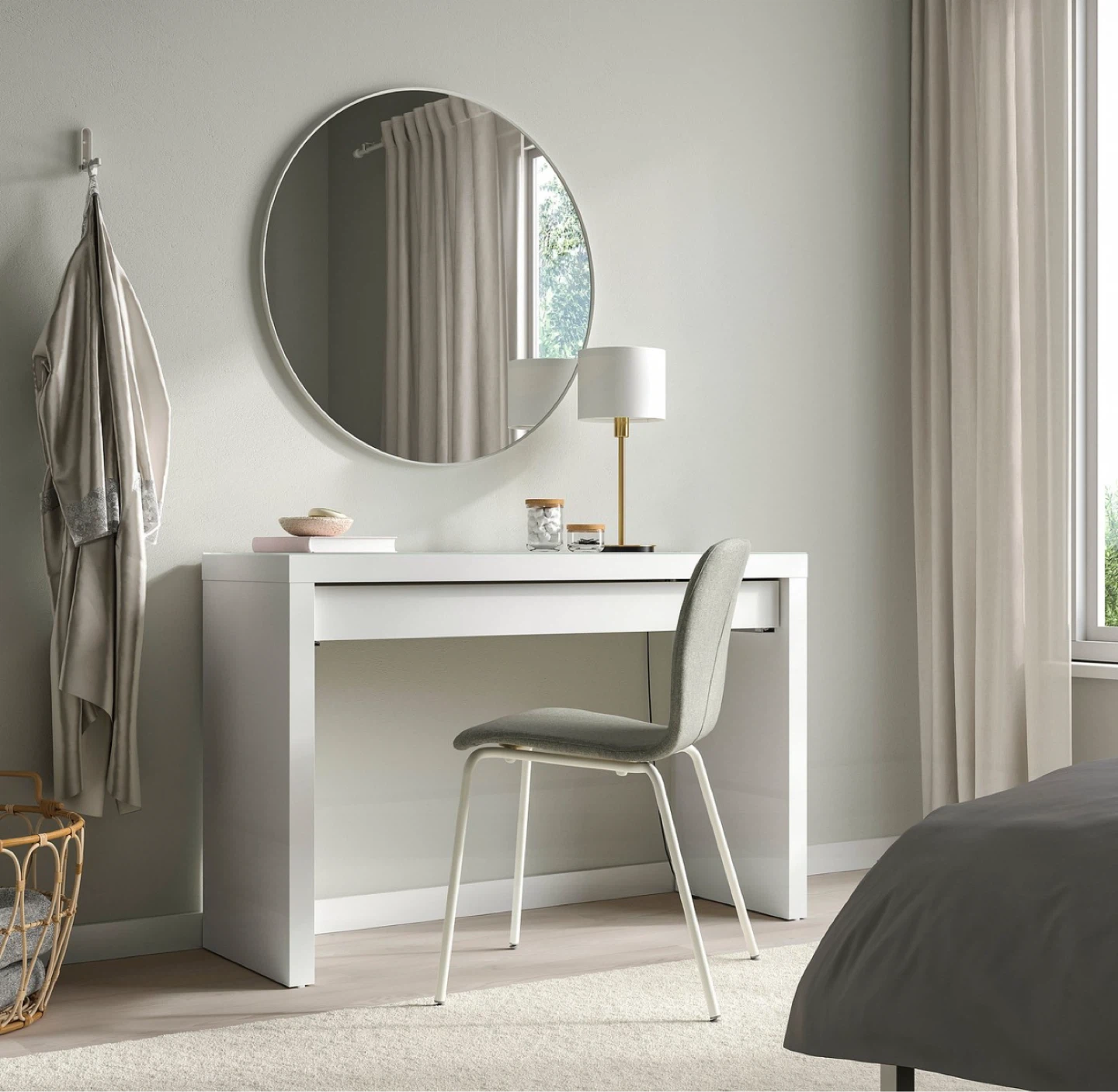 IKEA MALM Dressing Table assembled - photo 2