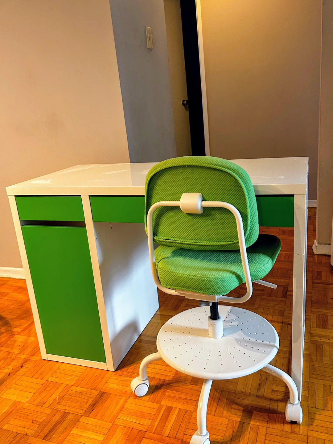 IKEA Micke Desk and Chair Set