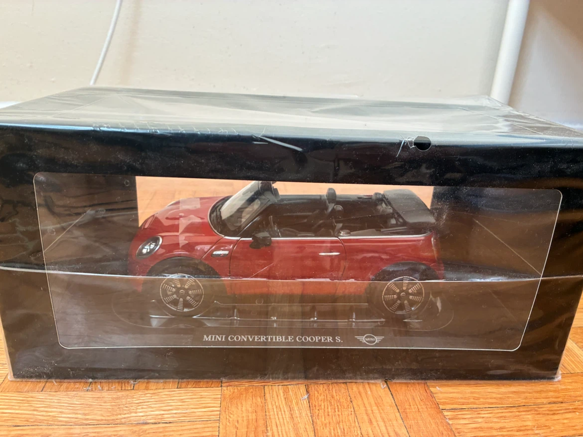 MINI Convertible Cooper S Diecast Model