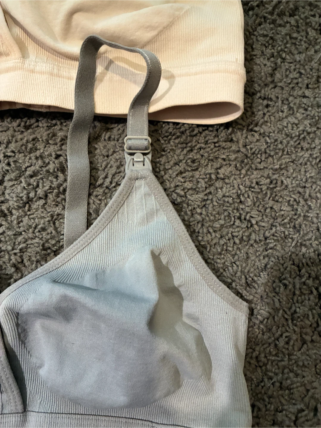 Two Maternity Nursing Bras, Size M - photo 2