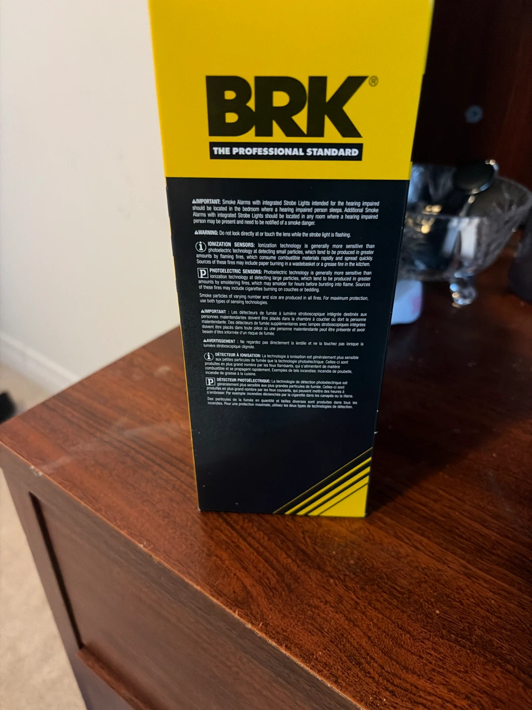 BRK Smoke Alarm with LED Strobe Light SM110LEDA-AC - photo 4