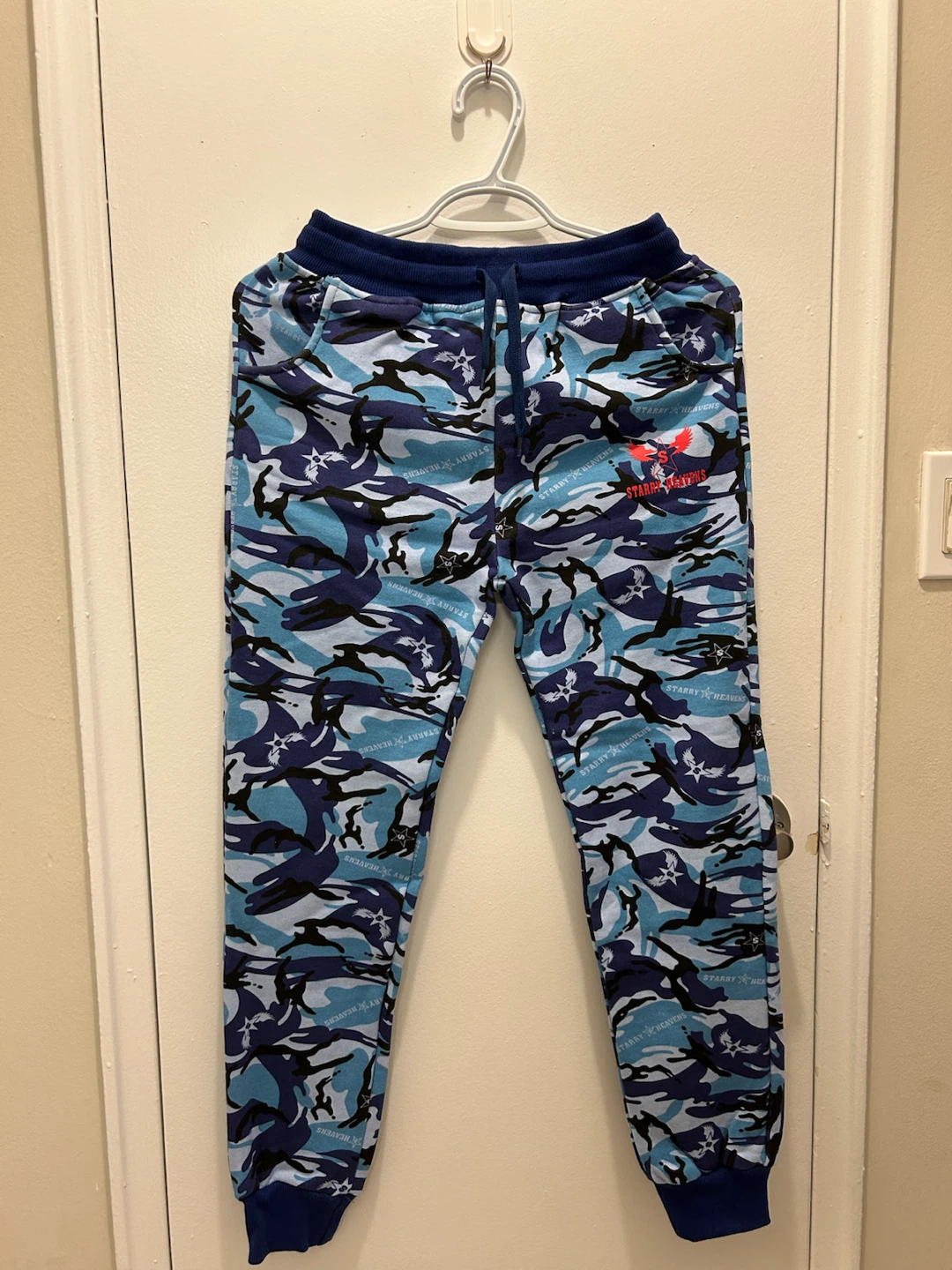 Brand New Kids Camo Joggers / Sweatpants (Size 160)