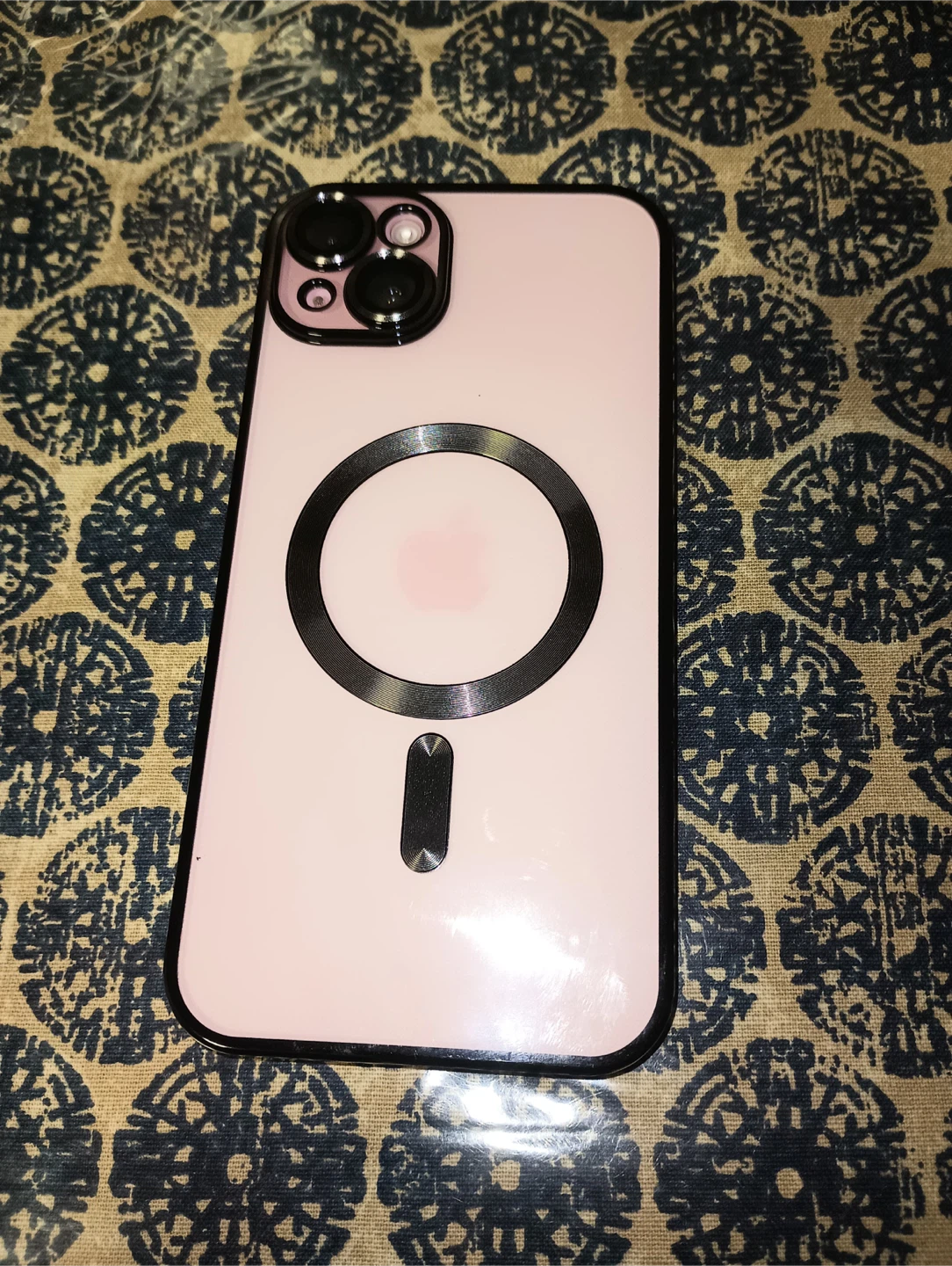 Pink Apple iPhone 15 plus unlocked - photo 3