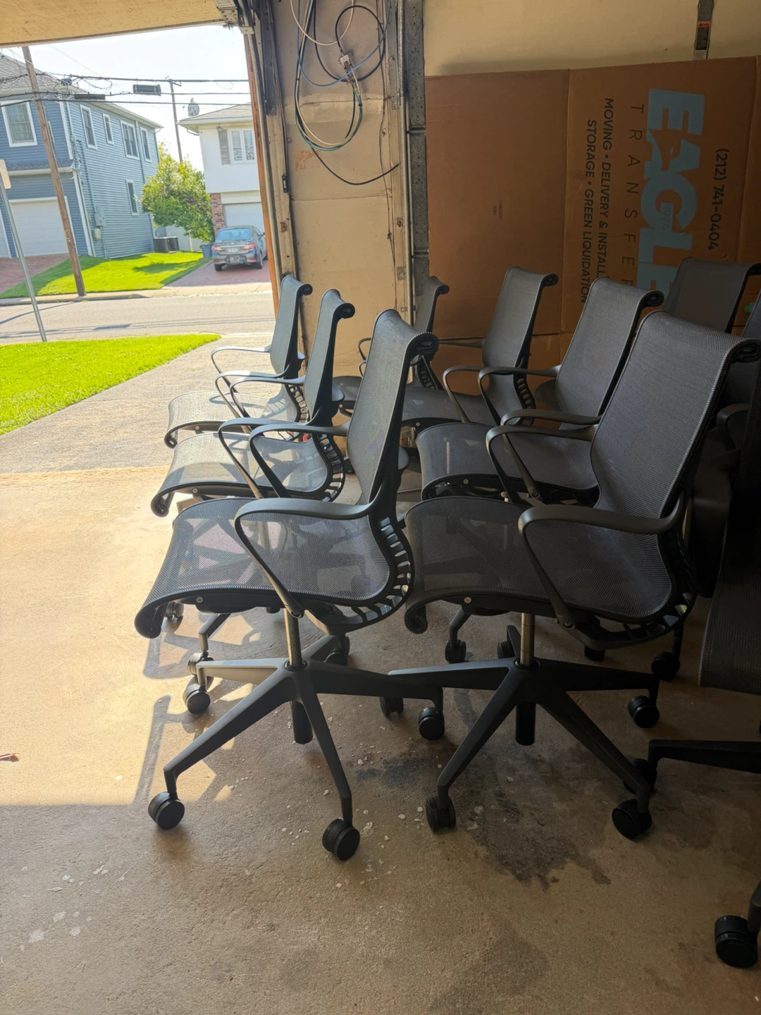 Herman Miller Setu chairs - photo 3