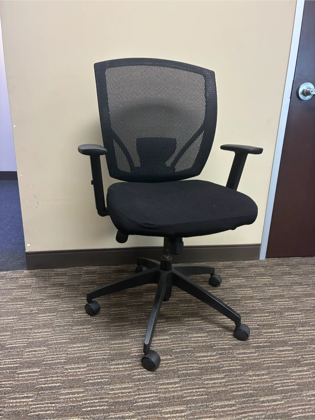 Black Ergonomic Mesh Office Chair