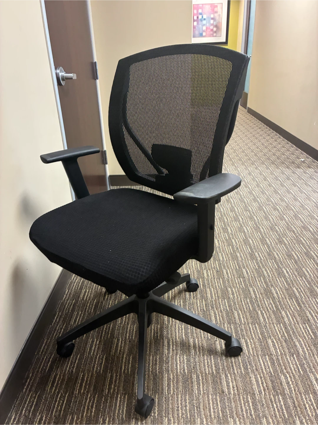Black Ergonomic Mesh Office Chair - photo 2