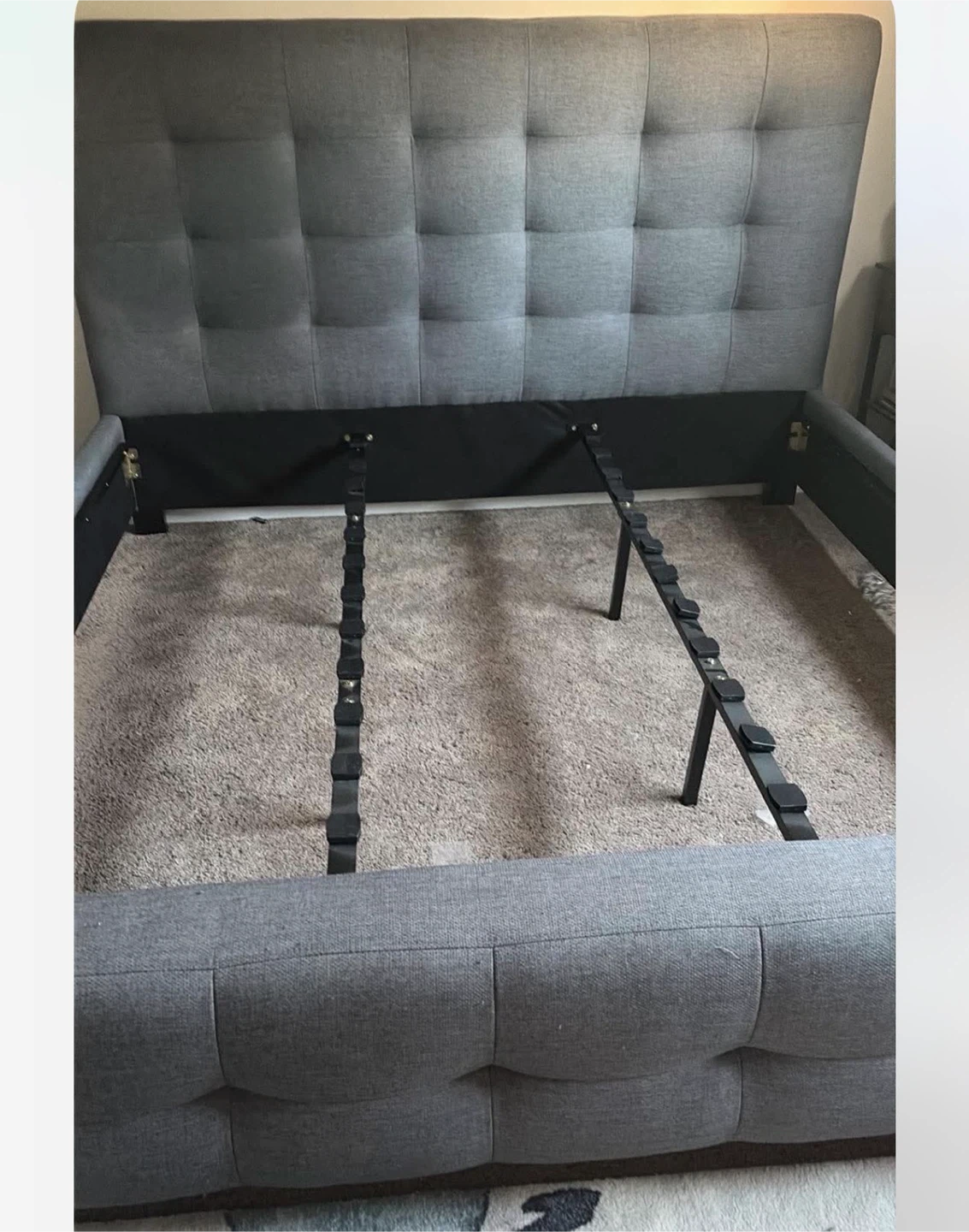 Tufted Upholstered Bed Frame king size - photo 2
