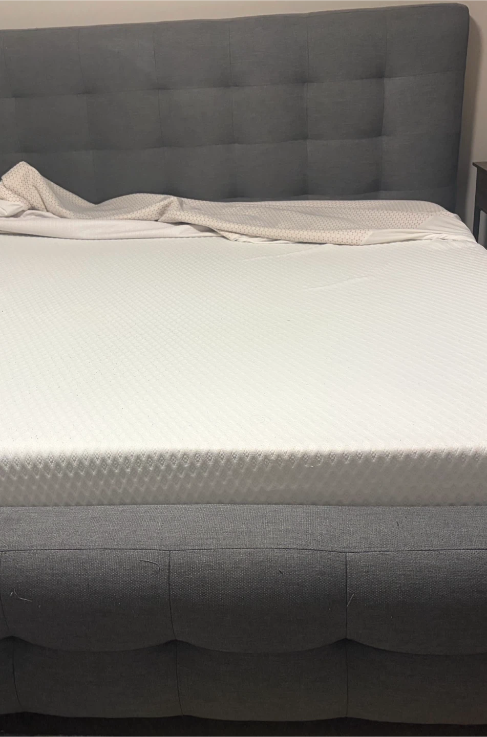 Tufted Upholstered Bed Frame king size - photo 3