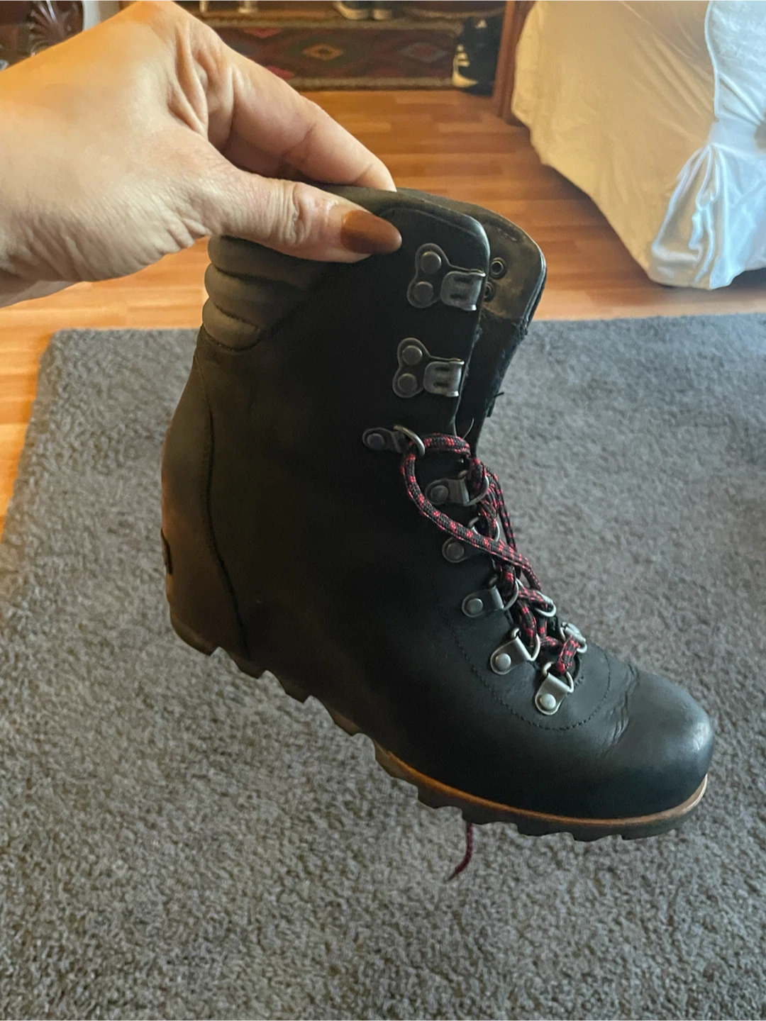 Sorel wedge boots - photo 3