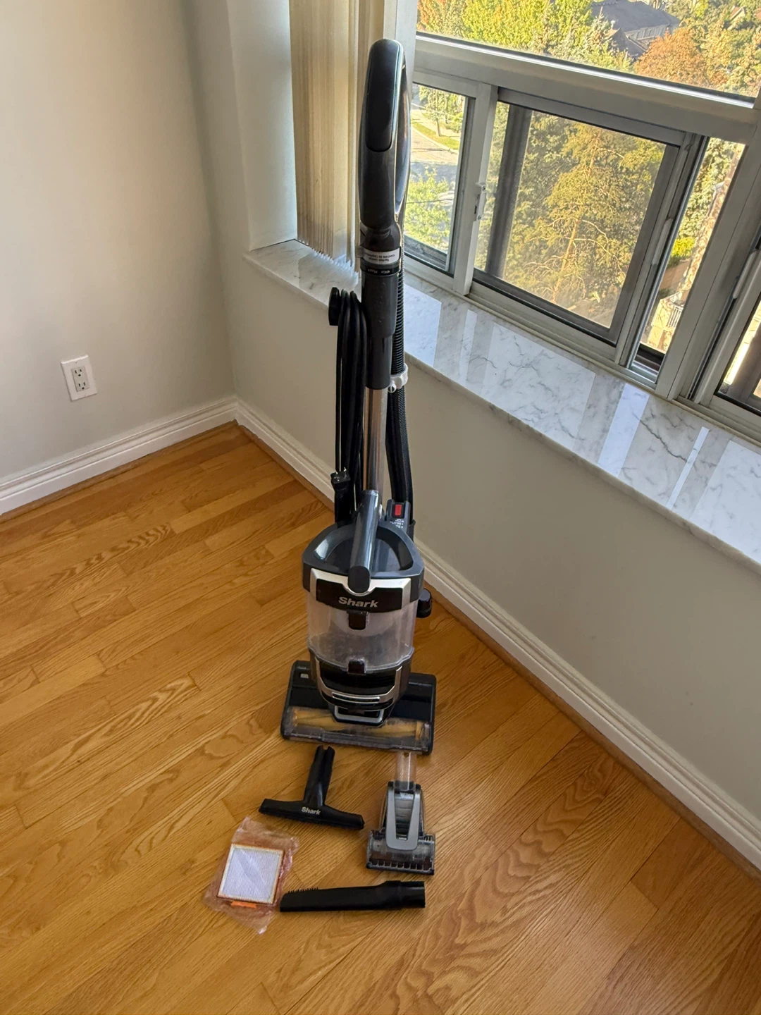 Shark Lift-Away Upright Vacuum-pet hair - photo 2