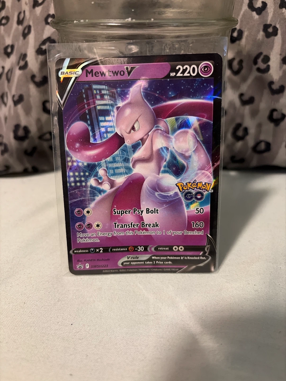 Pokemon Mewtwo V SWSH223 Promo Card