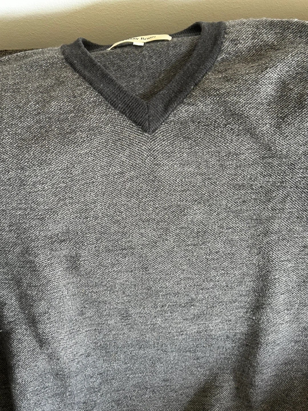 Harry Rosen V-Neck Sweater - photo 2