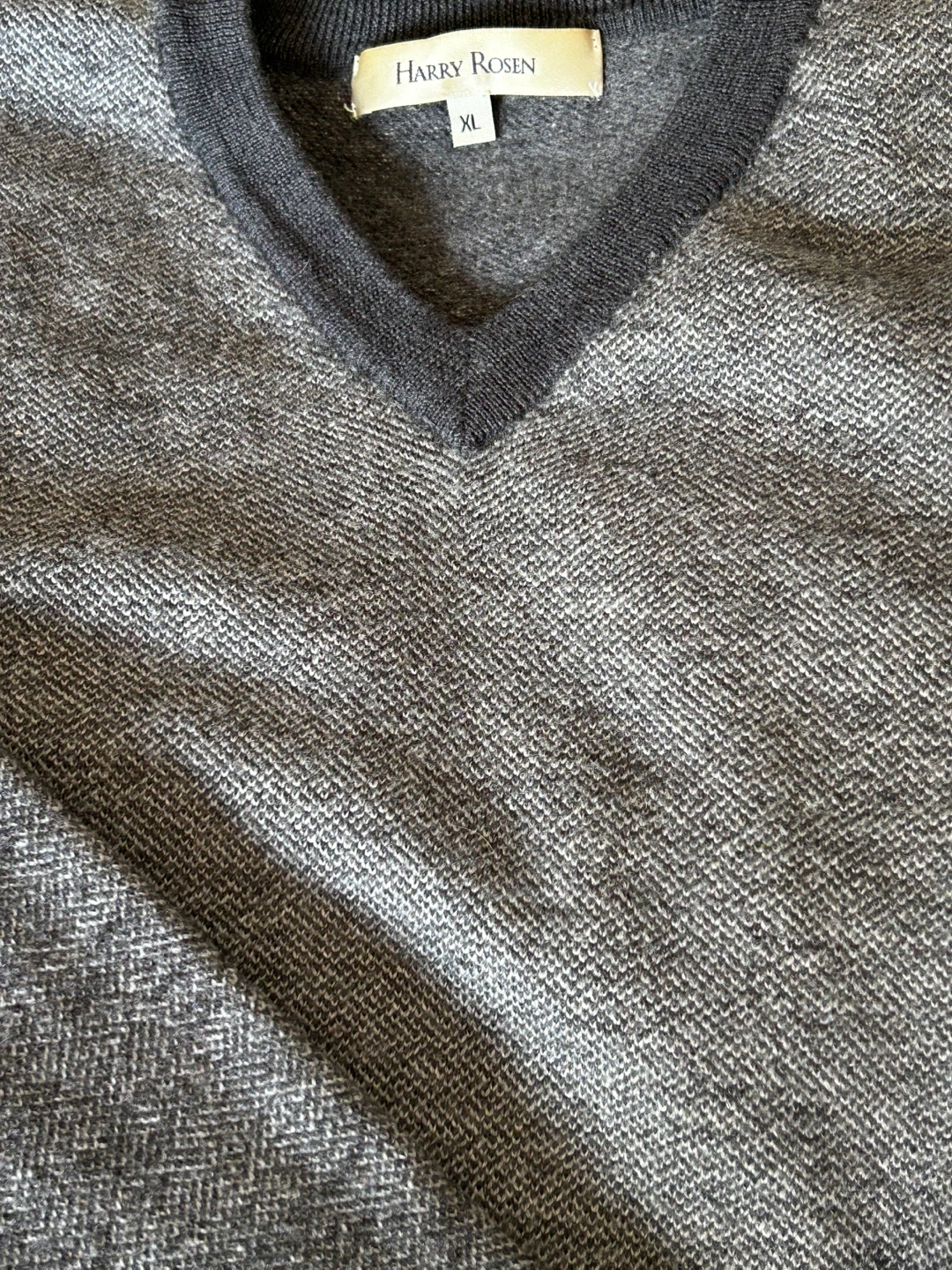 Harry Rosen V-Neck Sweater - photo 5