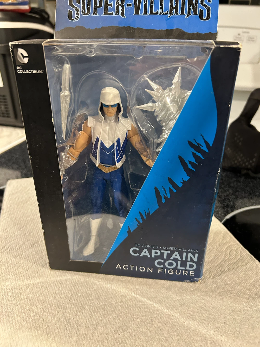 DC Collectibles Captain Cold Action Figure