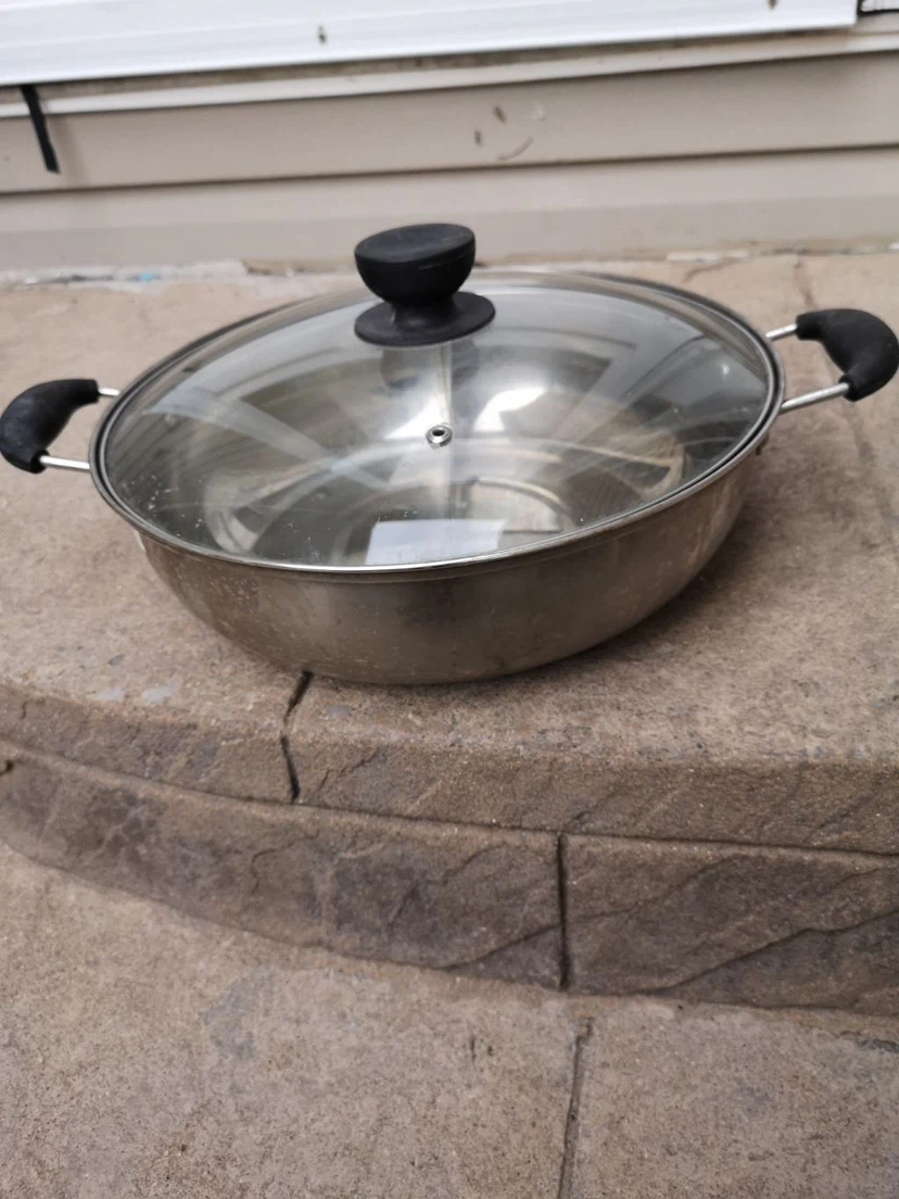 Stainless Steel Divided Hot Pot with Glass Lid - photo 2