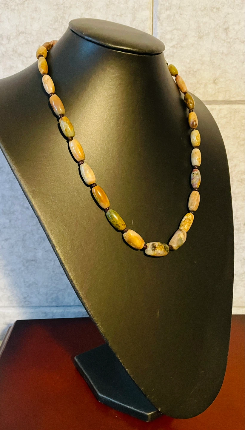Vintage Agate bead necklace - photo 2