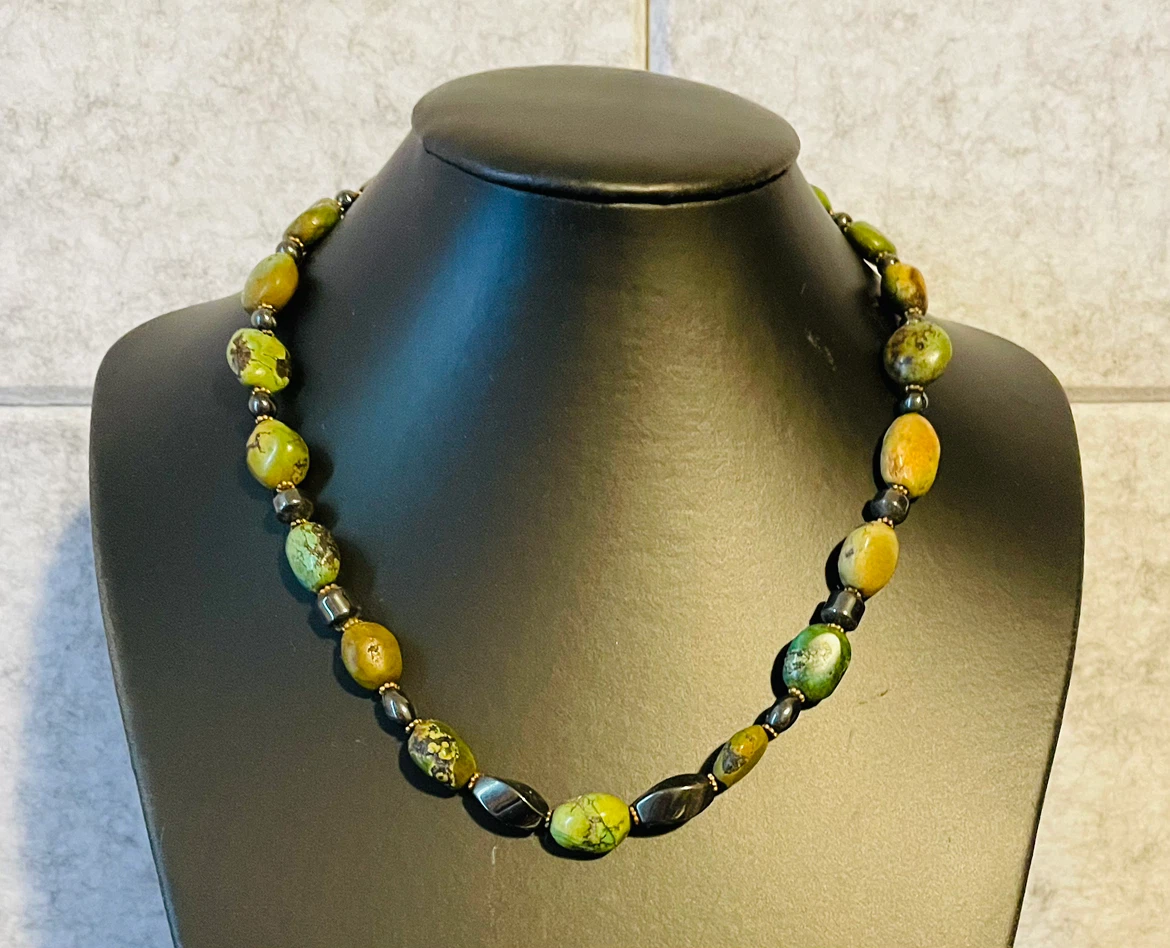 Vintage Jasper and Hematite bead necklace
