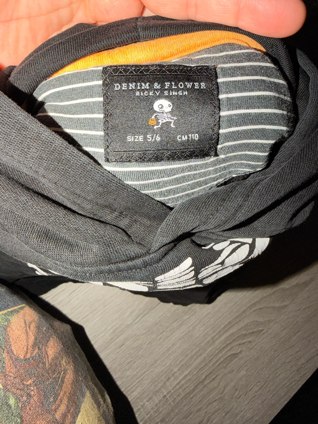 Denim & Flower Skeleton Hoodie Size 5/6 - photo 3
