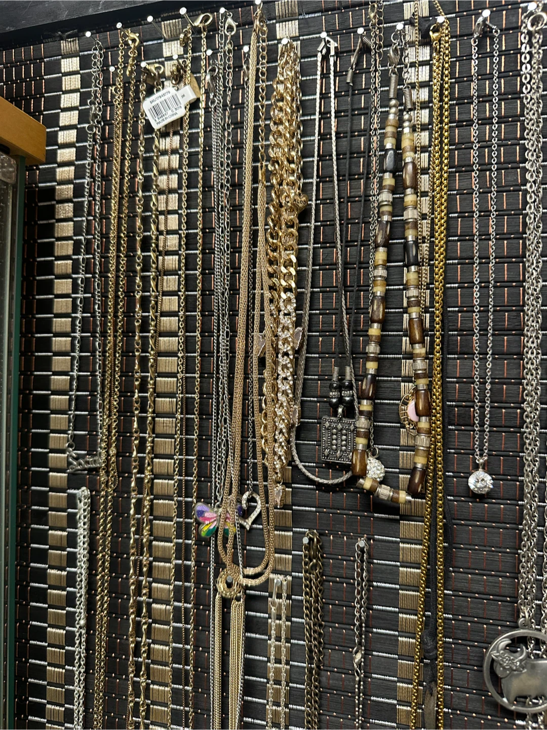 ‘Lot’ of Costume Jewelry - Necklaces - photo 2
