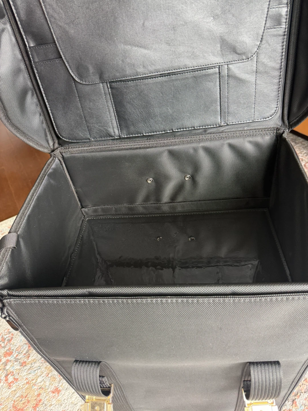Beauty Professional Bellami Rolling Case - photo 3