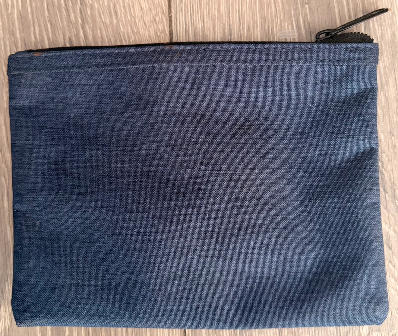 NEW • HERSCHEL Cosmetic Bag • Made Exclusively For WestJet - photo 2