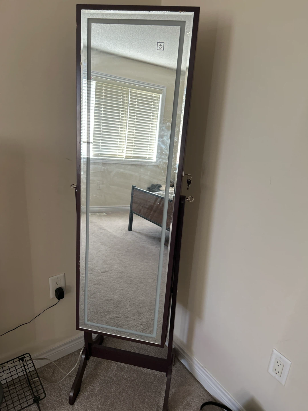 LED Mirror Jewellery Armoire